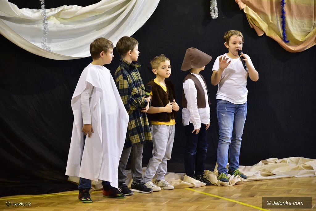 jaseka-w-sp-8-dzieci-dzieciom-foto-72978