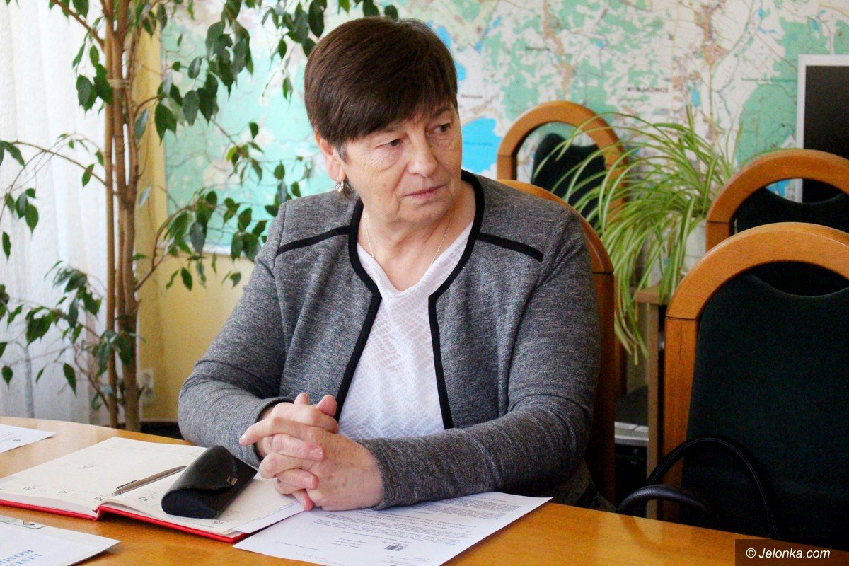 komisja-kultury-za-rezygnacja-z-zameczku-foto-73032