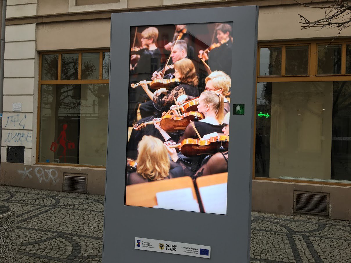 eusugi-w-filharmonii-dolnoslaskiej-foto-73045