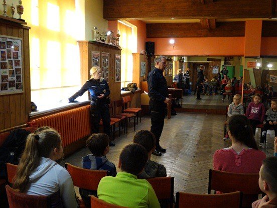 aktywne-i-artystyczne-ferie-w-mdk-foto-73059