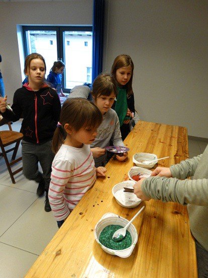 aktywne-i-artystyczne-ferie-w-mdk-foto-73059