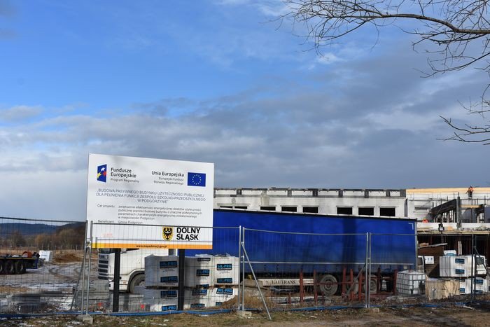 budowa-kompleksu-szkolnego-zgodnie-z-planem-foto-73061