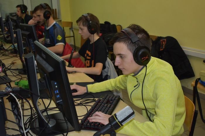 esportowe-zmagania-w-piechowicach-foto-73075