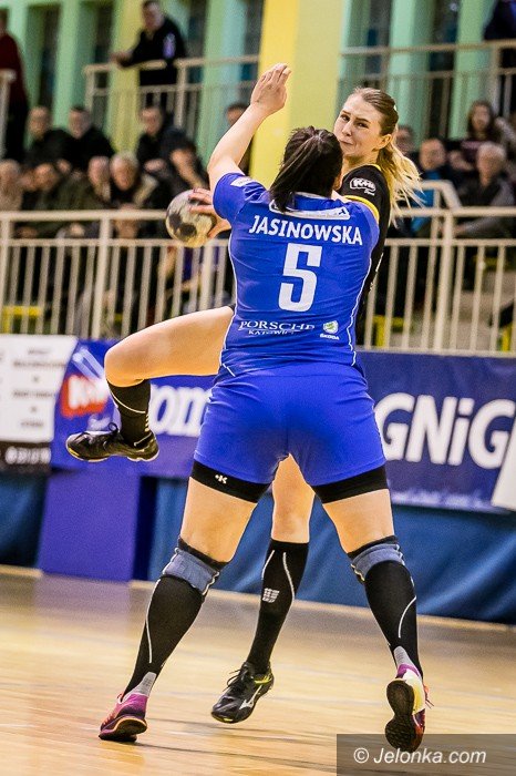 ruch-zrewanzowa-sie-jeleniogorzankom-foto-73103