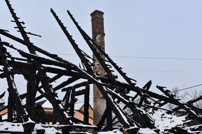 niebezpieczna-rudera-w-piechowicach-foto-73115