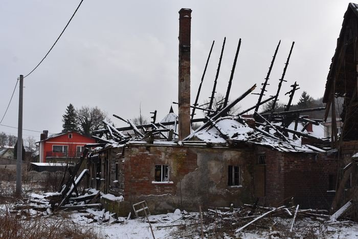 niebezpieczna-rudera-w-piechowicach-foto-73115