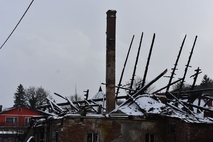 niebezpieczna-rudera-w-piechowicach-foto-73115