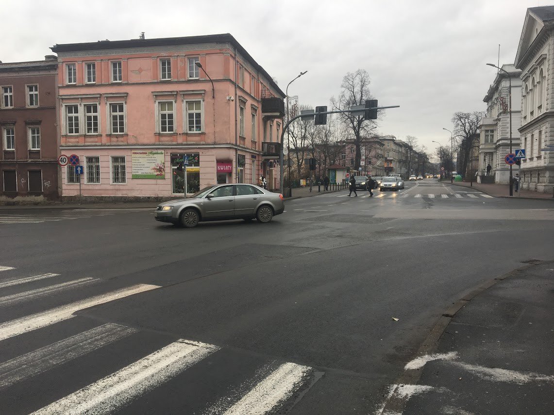 nie-bedzie-ronda-na-tej-krzyzowce-foto-73245