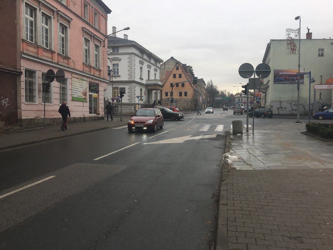 nie-bedzie-ronda-na-tej-krzyzowce-foto-73245