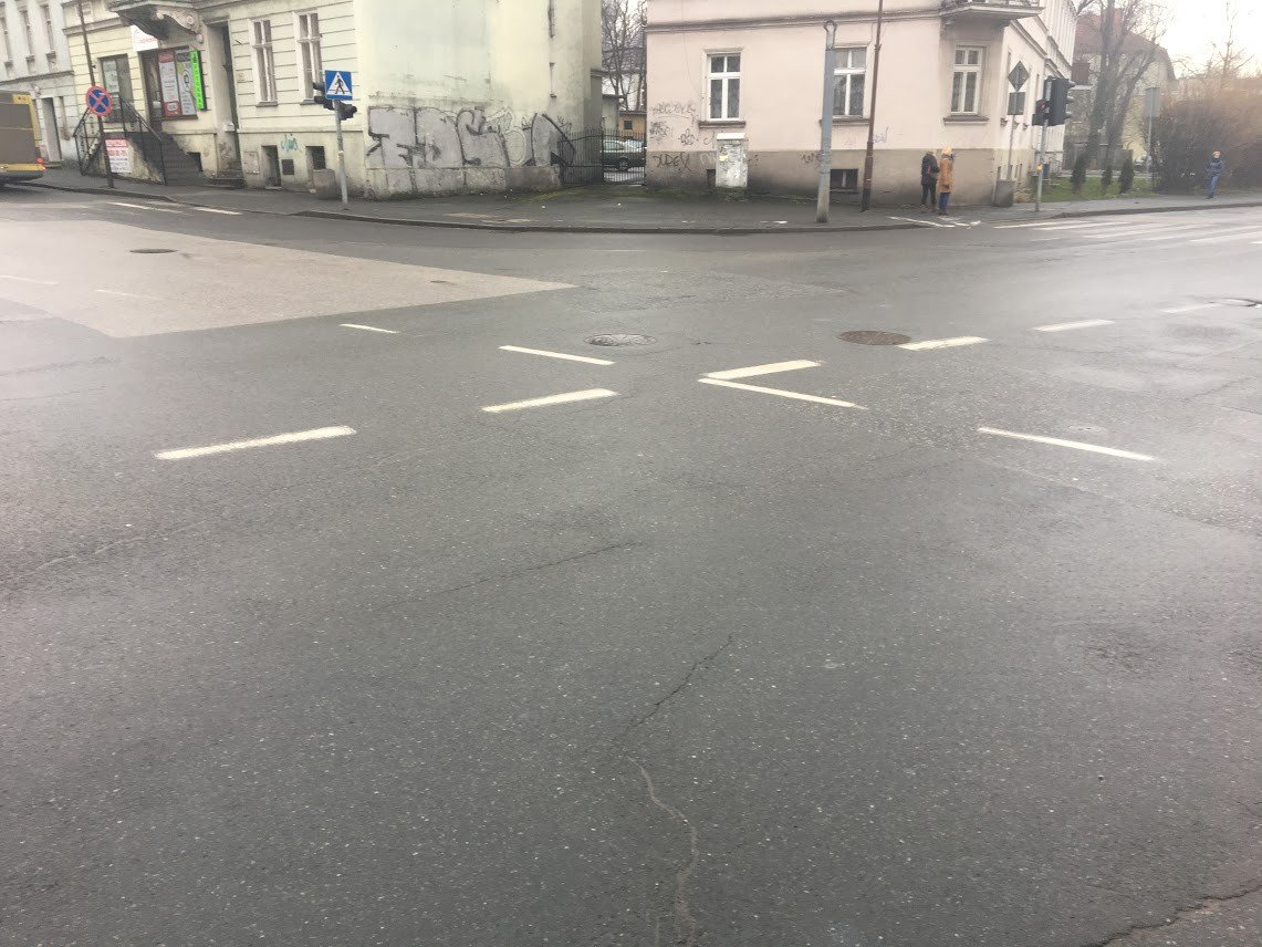 nie-bedzie-ronda-na-tej-krzyzowce-foto-73245