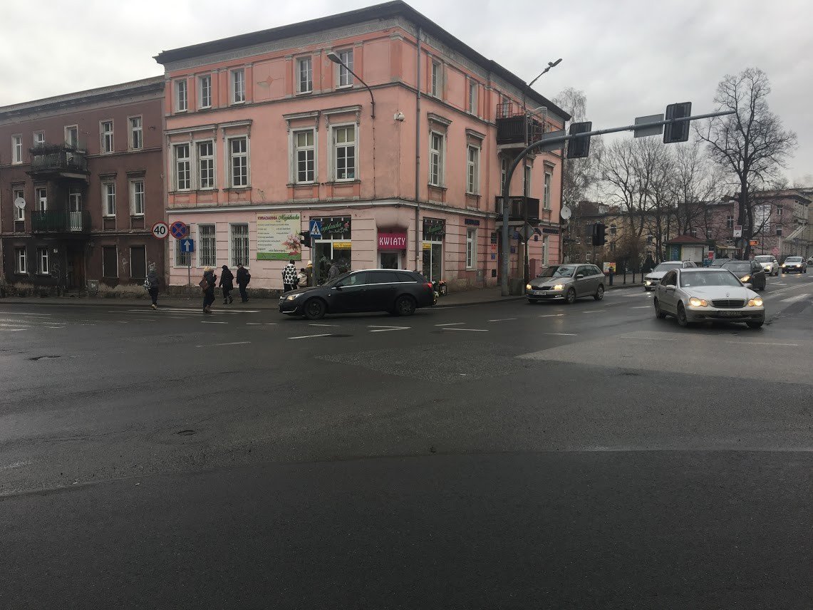 nie-bedzie-ronda-na-tej-krzyzowce-foto-73245