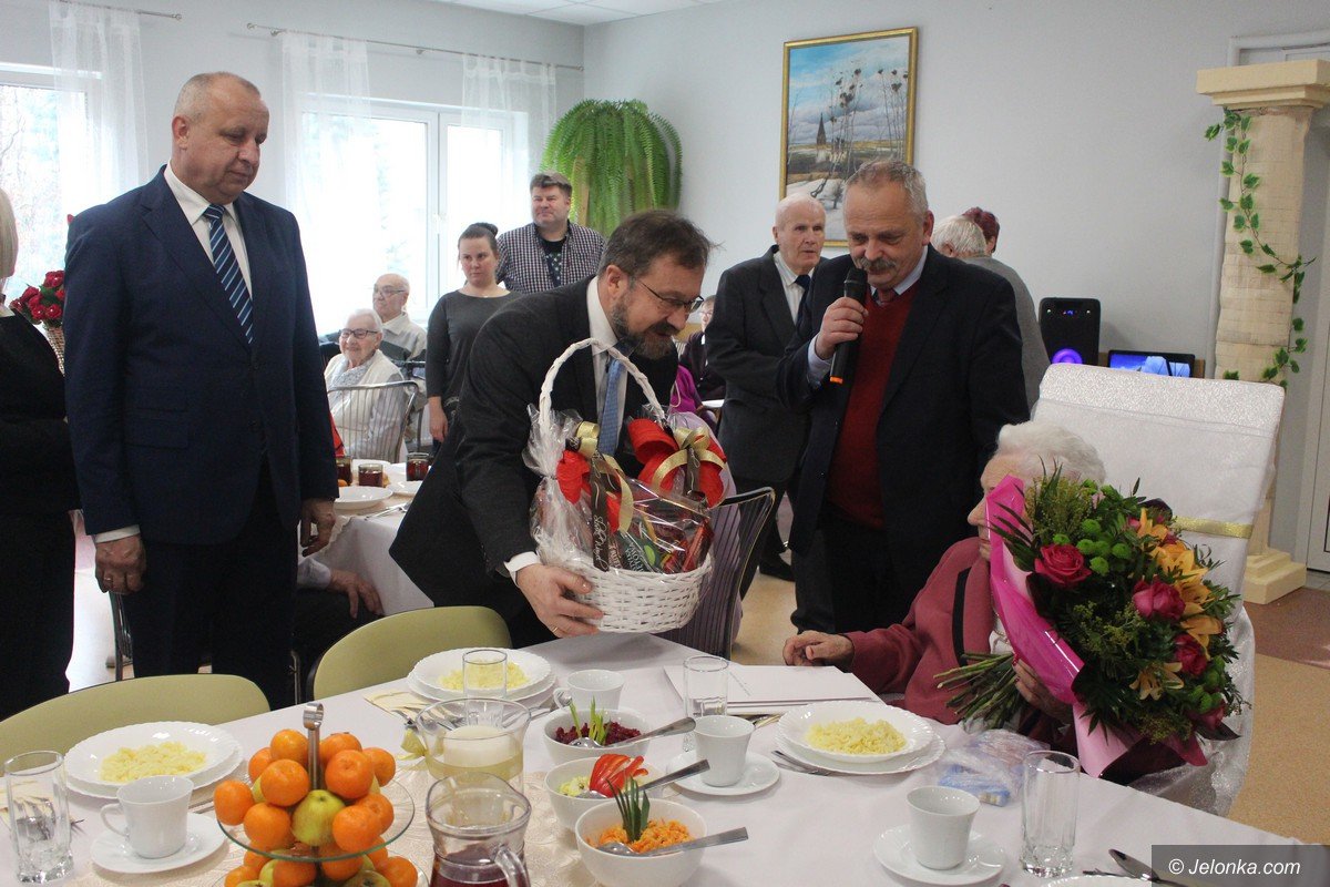 200-lat-spiewali-wyjatkowej-jubilatce-foto-73280