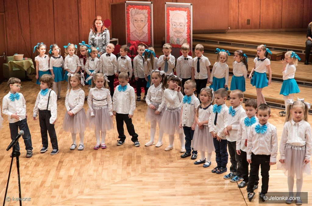 piekny-wystep-dzieci-z-promyczka-foto-73290