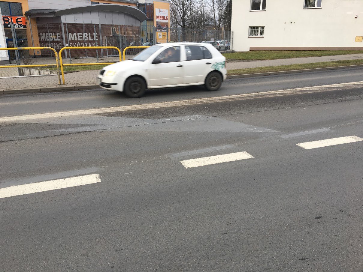 koniec-z-chaosem-w-oznakowaniu-poziomym-foto-73321