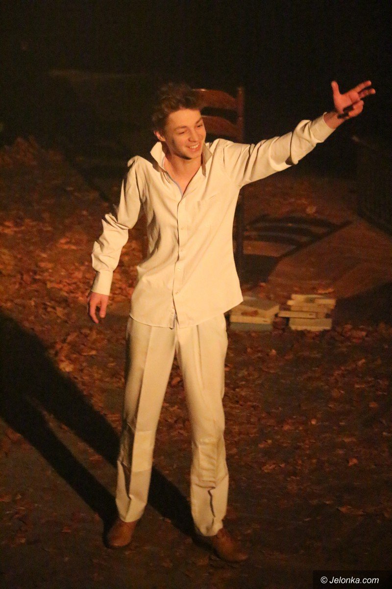 teatr-na-progu-z-perekami-literatury-foto-73331