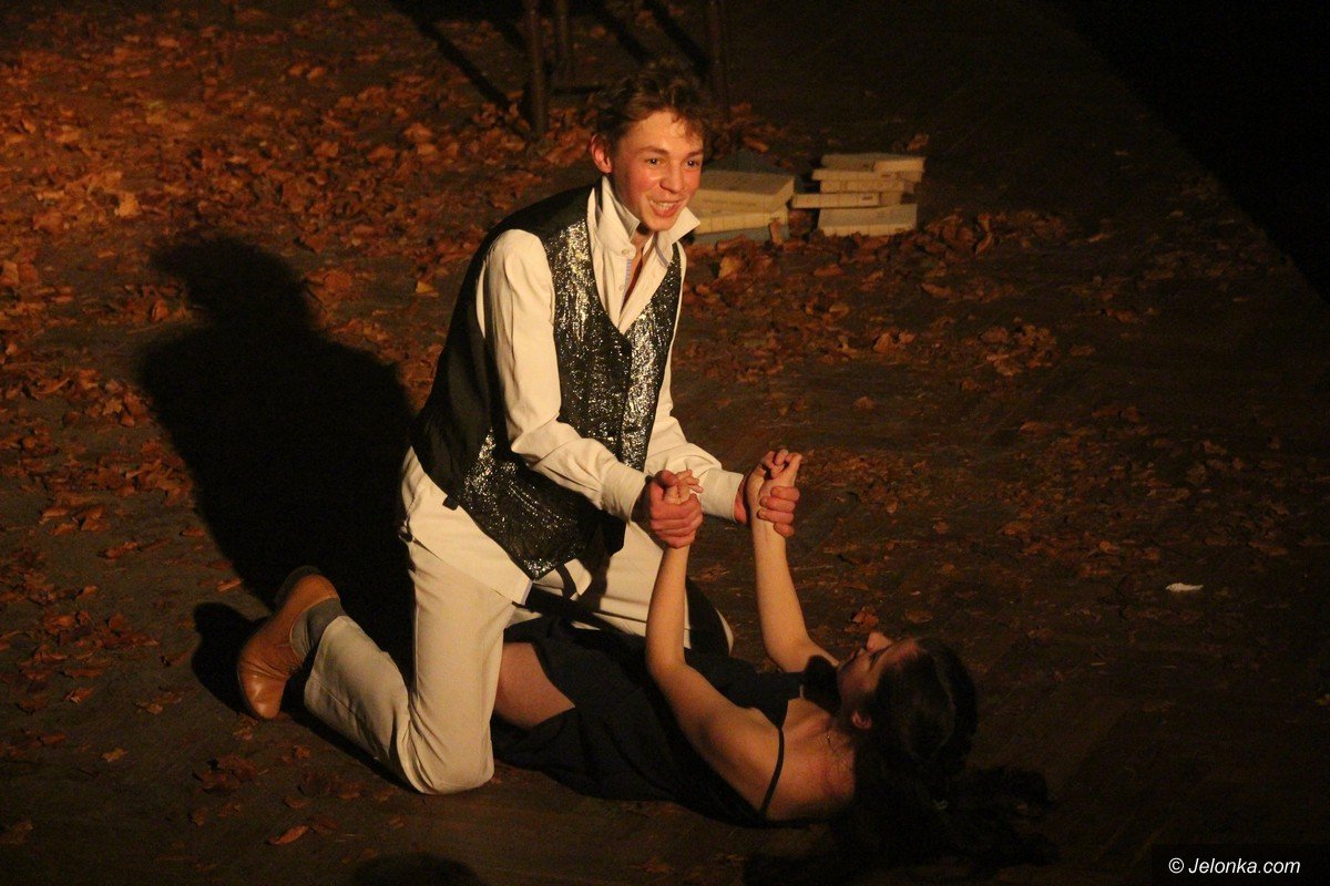teatr-na-progu-z-perekami-literatury-foto-73331