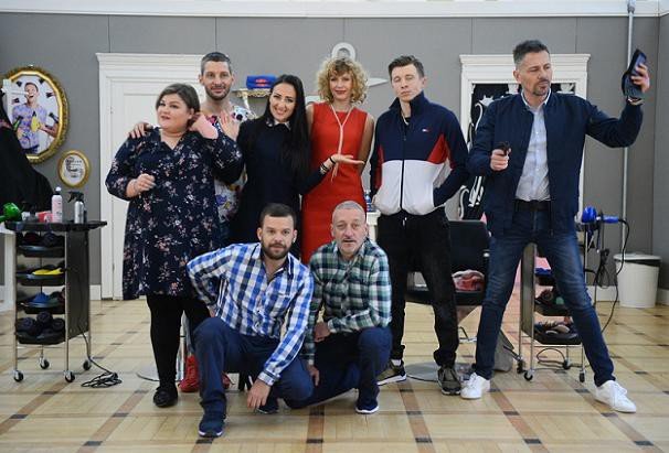 szalone-nozyczki-w-goebiewskim-foto-73333