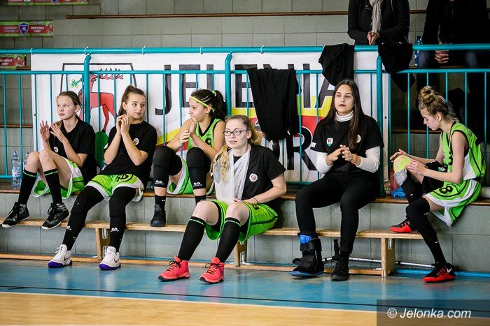 kolejna-porazka-kadetek-mks-mos-karkonosze-foto-73340