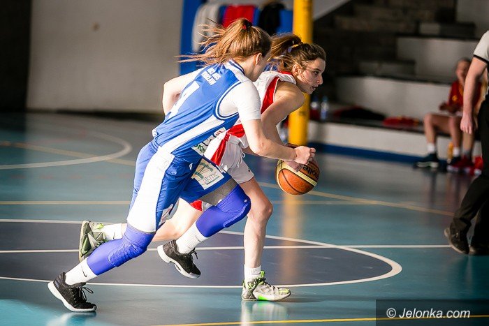 efektowne-zakonczenie-sezonu-juniorek-foto-73344