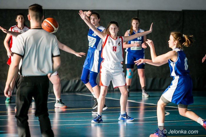 efektowne-zakonczenie-sezonu-juniorek-foto-73344