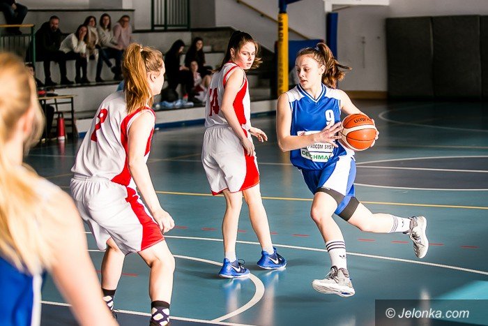 efektowne-zakonczenie-sezonu-juniorek-foto-73344