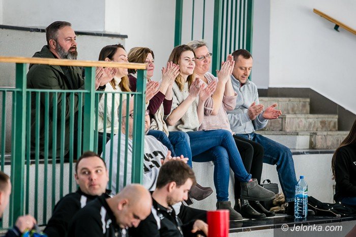 efektowne-zakonczenie-sezonu-juniorek-foto-73344