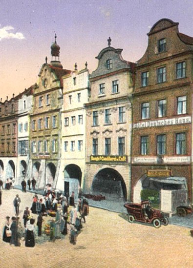Hotel Deutsches Haus na Markcie – dziś komunalna kamienica na placu Ratuszowym.