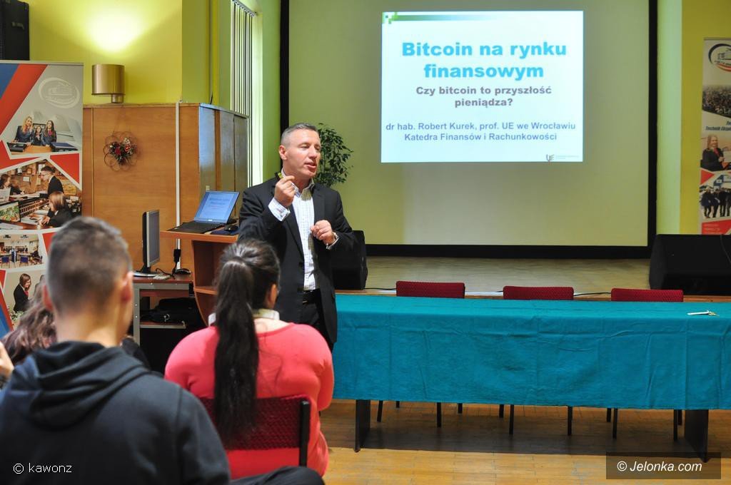 w-ekonomie-o-kryptowalucie-foto-73436