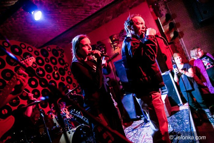 zielone-zabki-rozbujay-klub-kulturalny-foto-73447