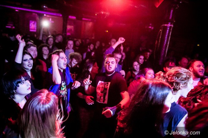 zielone-zabki-rozbujay-klub-kulturalny-foto-73447