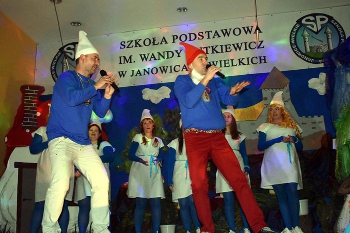 smerfny-spektakl-w-janowicach-wielkich-foto-73450