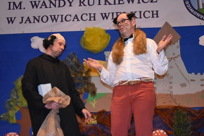 smerfny-spektakl-w-janowicach-wielkich-foto-73450