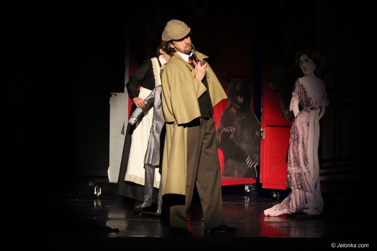zta-sherlock-holmes-rozwika-zagadke-foto-73481