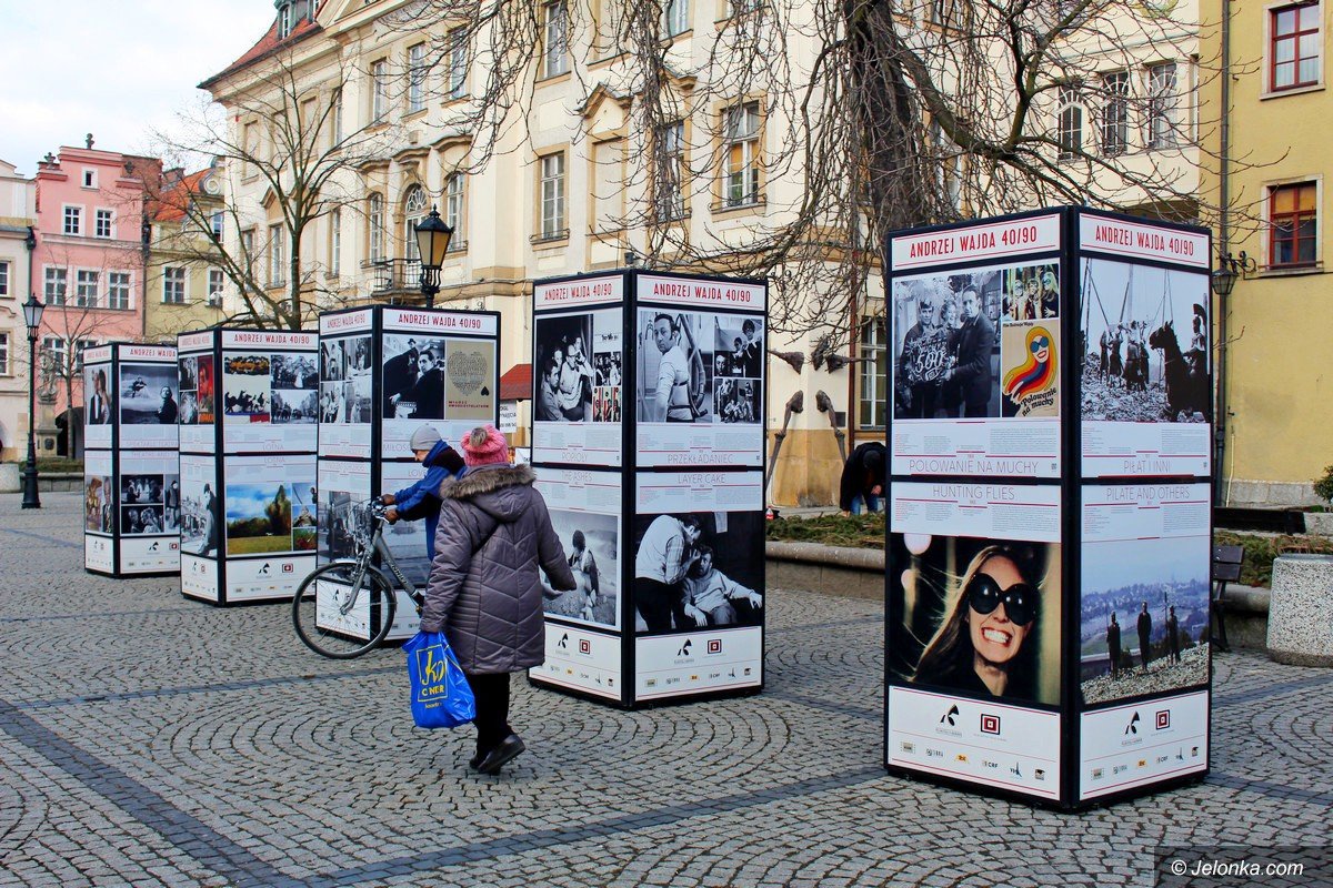 tworczosc-andrzeja-wajdy-w-rynku-foto-73519