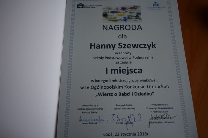 hania-szewczyk-wygraa-konkurs-literacki-foto-73559