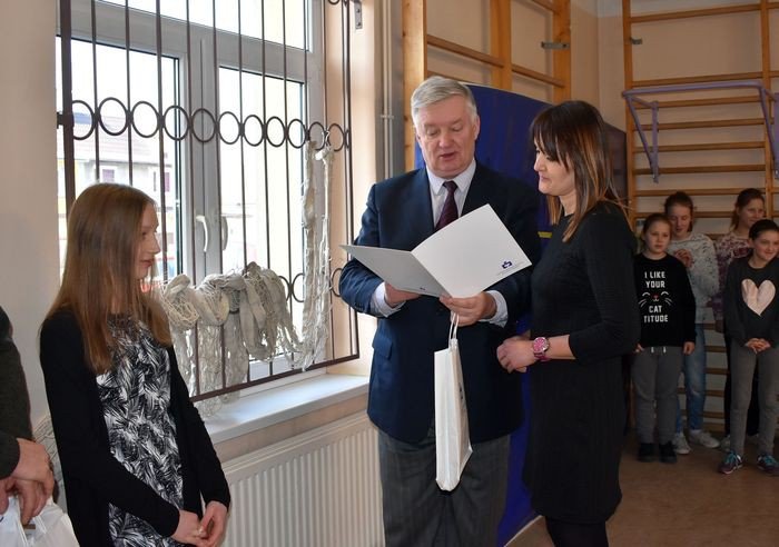 hania-szewczyk-wygraa-konkurs-literacki-foto-73559
