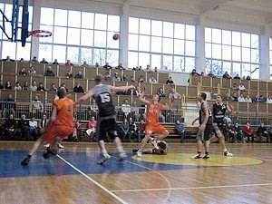 sudety-tarnovia-relacja-i-foto-z-meczu-koszykowki-7361