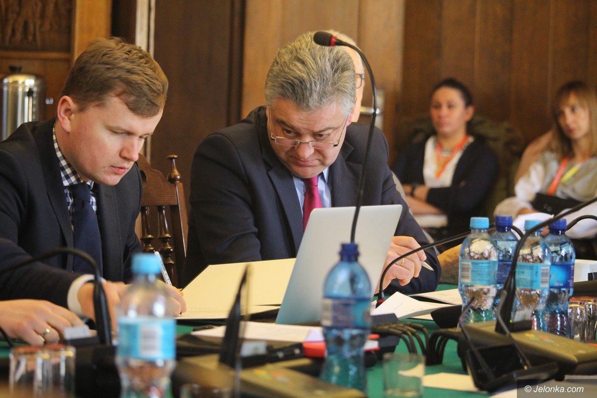 decyzja-ws-szkoy-przy-lesnej-i-cku-zapada-foto-73633