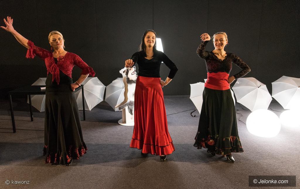 w-kinie-kobiet-flamenco-i-duzo-zabawy-foto-73671