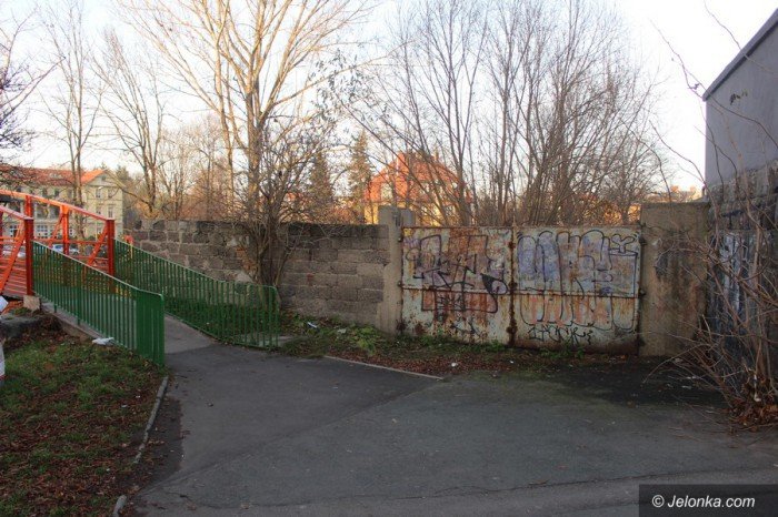 brak-chetnych-na-budowe-bulwaru-w-cieplicach-foto-73722