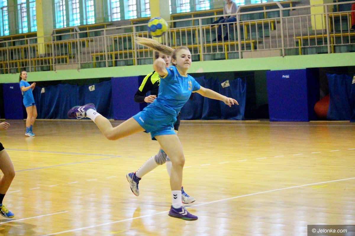 demolka-w-lidze-modziczek-foto-73814