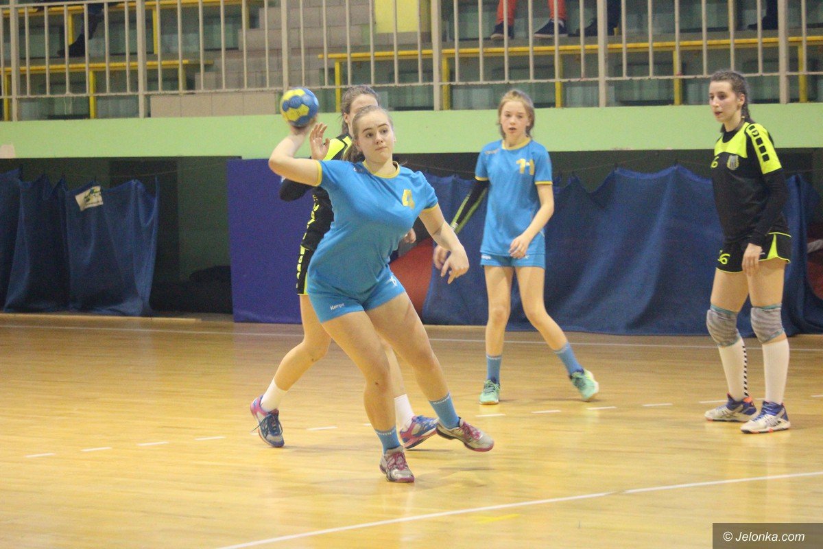 demolka-w-lidze-modziczek-foto-73814
