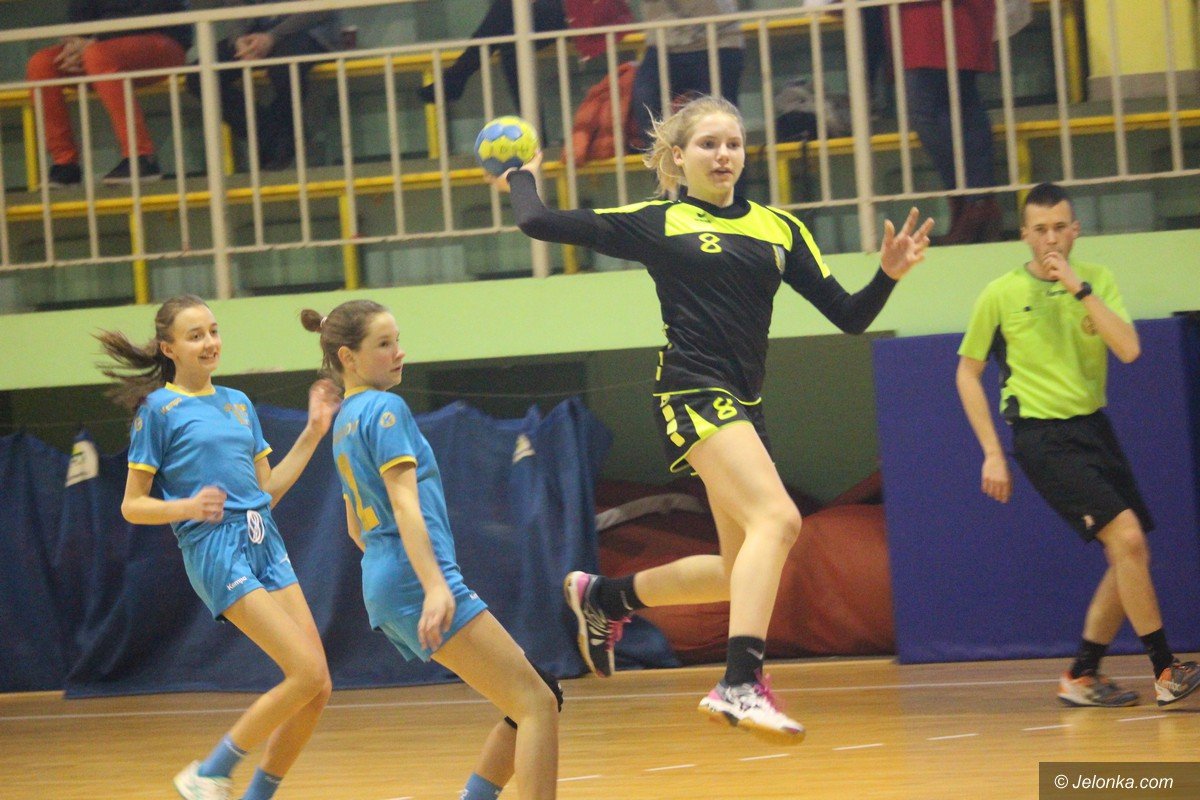 demolka-w-lidze-modziczek-foto-73814
