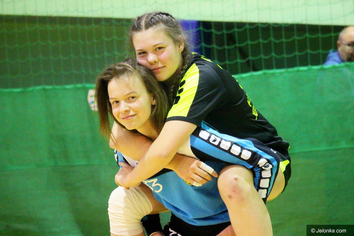 demolka-w-lidze-modziczek-foto-73814