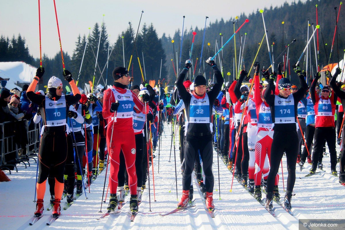fotorelacja-z-piatkowego-biegu-piastow-foto-73828