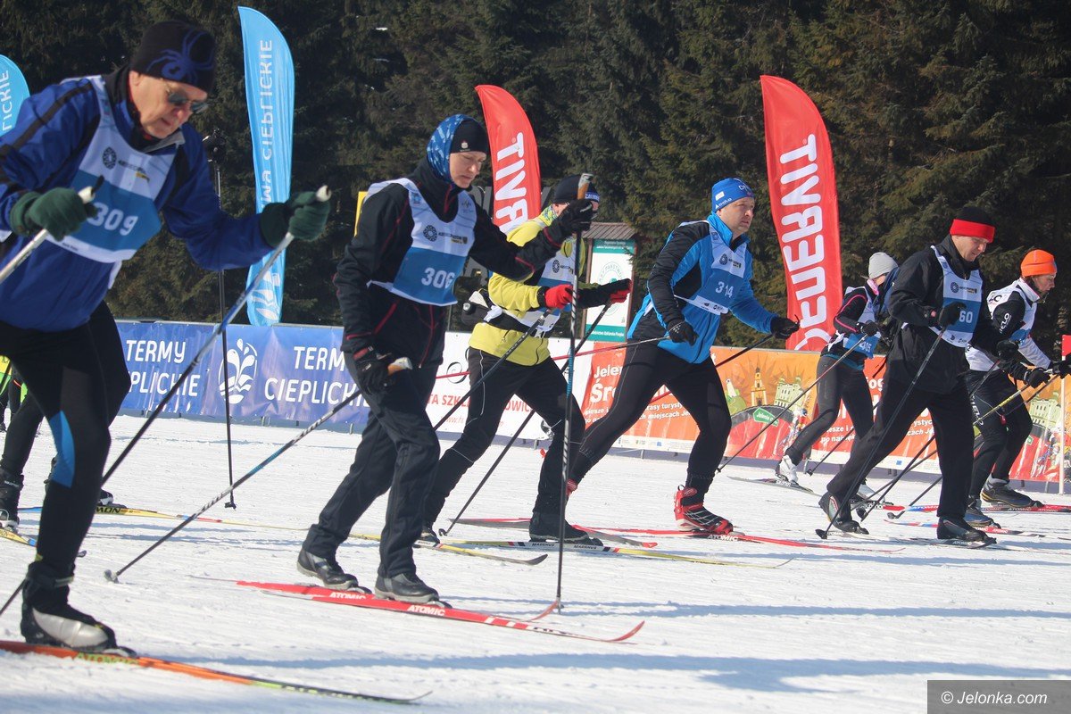 fotorelacja-z-piatkowego-biegu-piastow-foto-73828