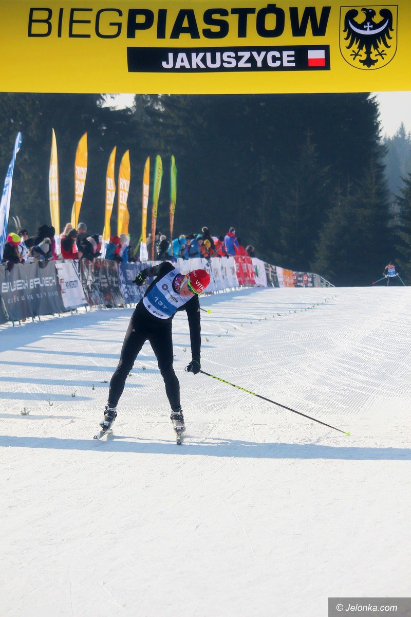 fotorelacja-z-piatkowego-biegu-piastow-foto-73828