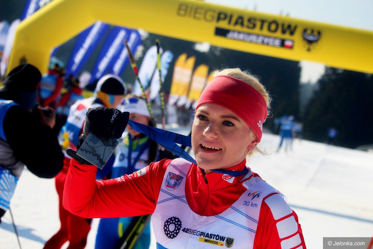 fotorelacja-z-piatkowego-biegu-piastow-foto-73828