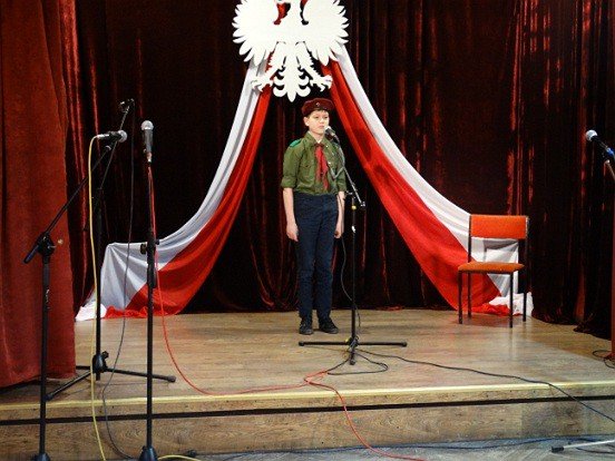 patriotyczne-nuty-w-modziezowym-domu-kultury-foto-73831