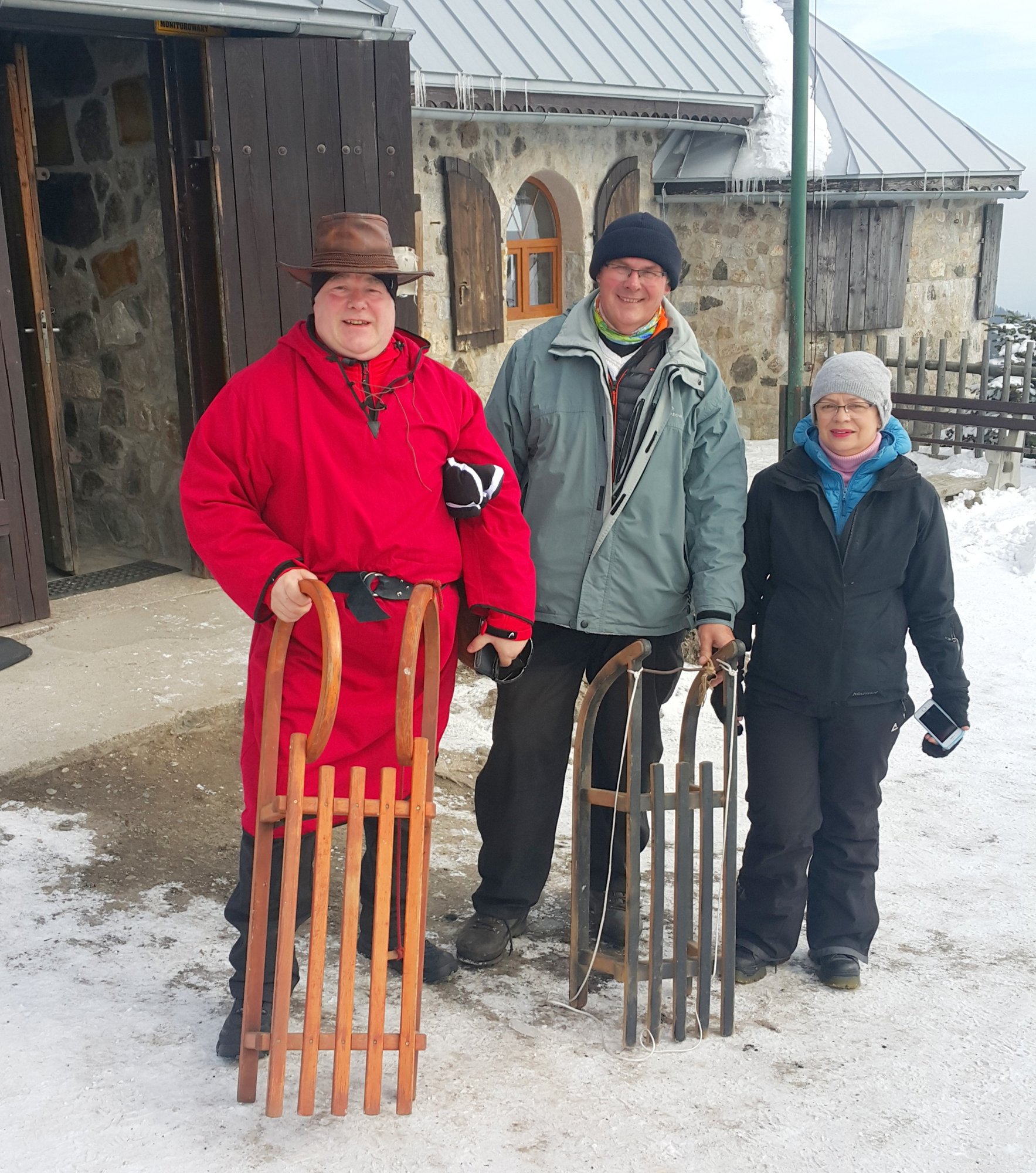 spontaniczny-zjazd-na-sankach-z-wysokiego-kamienia-foto-73862